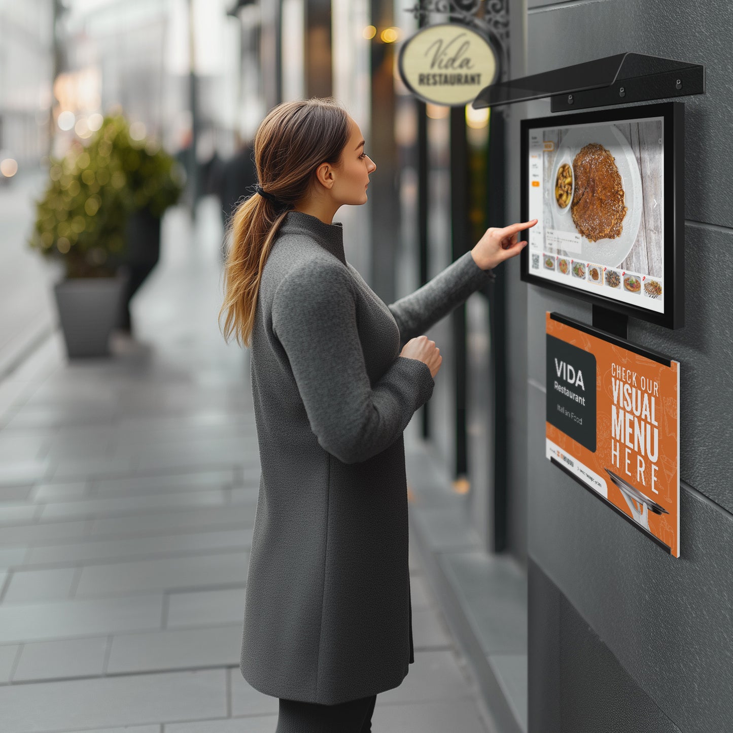 Wall-Mount Display, Movable, 21.5"